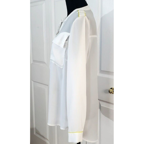 ROMEO & JULIET COUTURE SZ M White Sheer Blouse Zip pocket Shirt Full Zip Top EUC - Picture 3 of 8